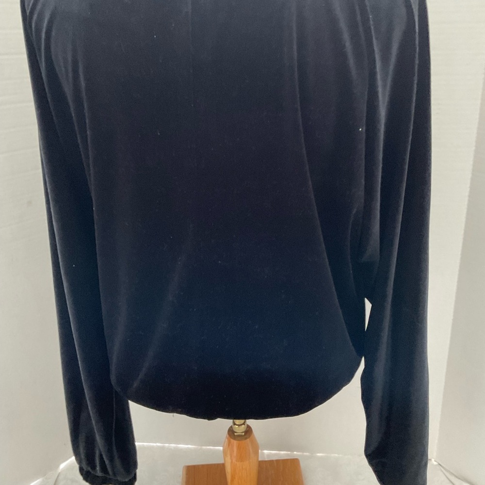 Cupio Black Velvet Top size M